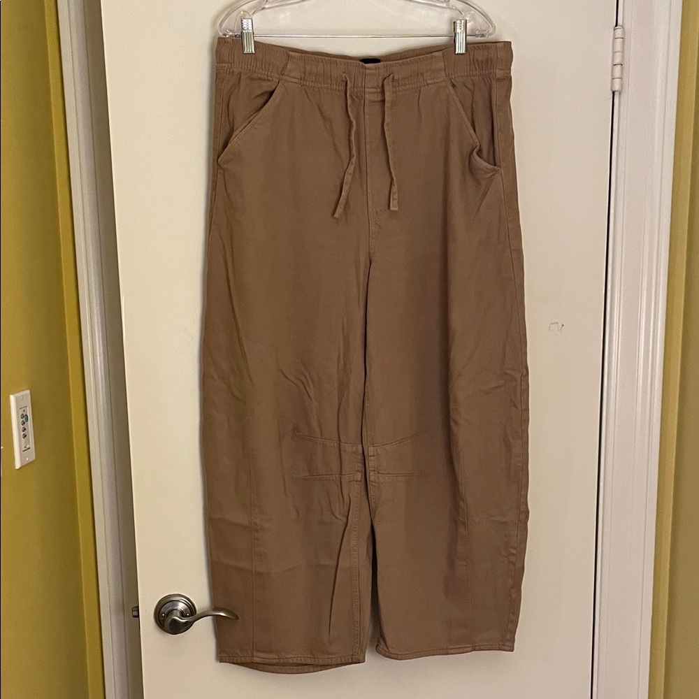 GAP UltraSoft Mid Rise Horseshoe Barrel Jeans - Picture 4 of 5